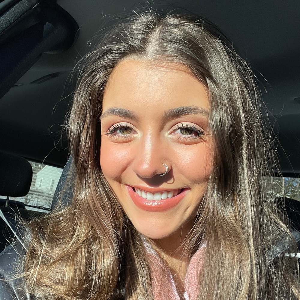 Meet your Posher, Erika